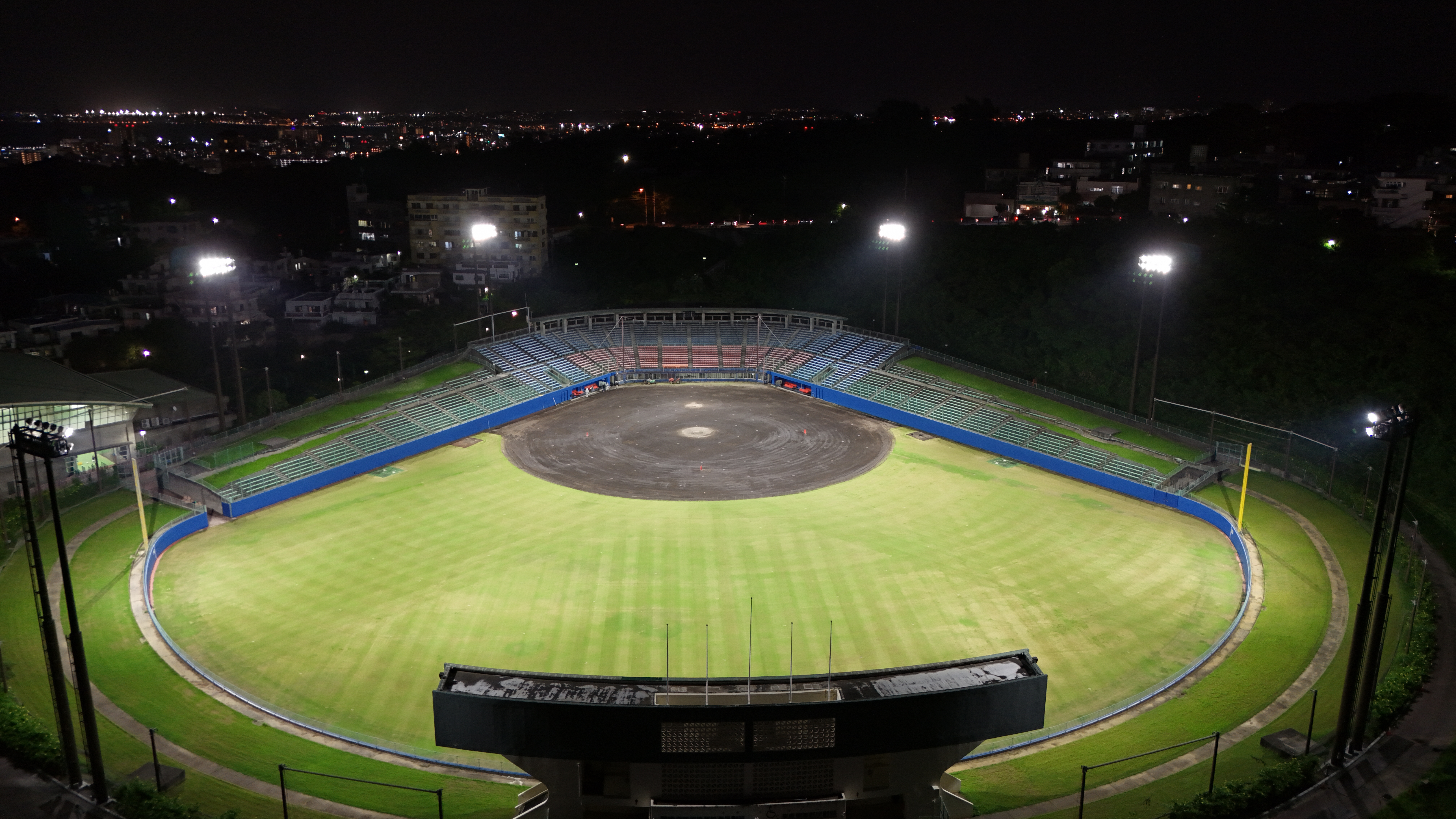ANA BALL PARK 浦添_夜間照明写真