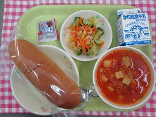 0618ぶたにくのトマトにこみ