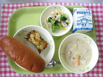 5.12べにいもパン