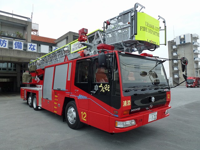 はしご車