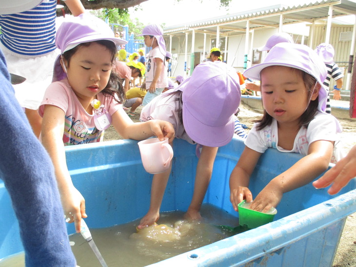 砂遊び