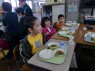 給食