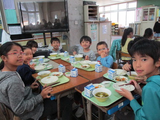 給食６