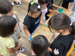 生活科「おもちゃ祭り」１年生と２年生