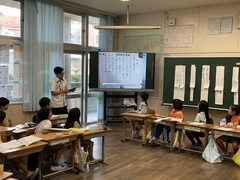 学級活動「学級の歌をつくろう」