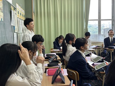 学級会で卒業式・入学式のテーマのキーワードを考えよう！ | 浦添市