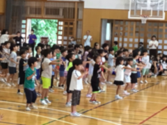 1年